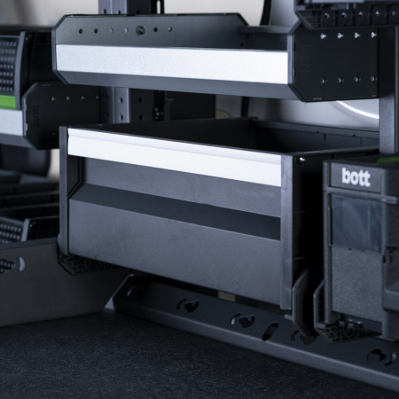 418W Storage Drawer L with runner kit (185H)